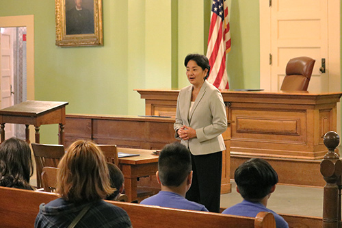 Hawaii Intermediate Court of Appeals Associate Judge Lisa Ginoza greets students visiting Hawaii Supreme Court Building, 03/08/2018
