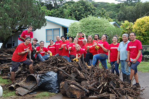 Kauai Drug Court staff & clients clear debris in Koloa neighborhood after Kauai flood, 04-20-2018.