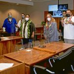 Judge Peter Cahill, Maui Police Chief Tivoli Faaumu, Maui County Mayor Michael P. Victorino, the seven graduates, Chief Judge Richard T. Bissen, Jr., and Circuit Court Judge Kelsey Kawano, during the Maui Drug Court graduation, 02/18/2021 at Maui’s Hoapili Hale Courthouse.