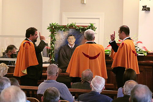 Image of  members of the Royal Order of Kamehameha I.